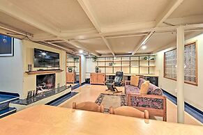 Riverfront Retreat ~ 4 Mi to Downtown Milwaukee!