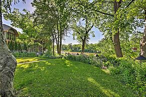 Riverfront Retreat ~ 4 Mi to Downtown Milwaukee!