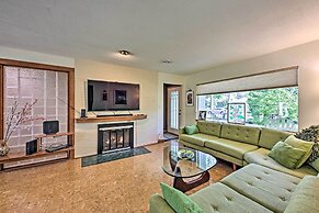 Riverfront Retreat ~ 4 Mi to Downtown Milwaukee!