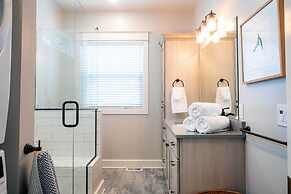 Contemporary Sheridan Home w/ Porch - Walk Dtwn