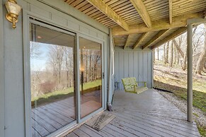 Mountaintop Mars Hill Cabin w/ Wraparound Deck!