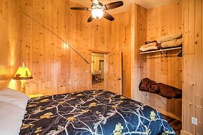 Cabin Near River - Treehouse Masters Stayed Here!