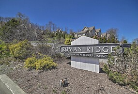 Deep Creek Lake Townhome w/ Deck & Water Views