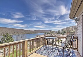 Deep Creek Lake Townhome w/ Deck & Water Views