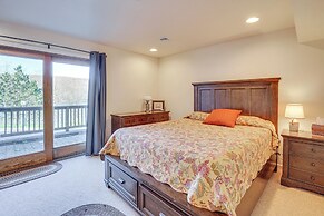 Deep Creek Lake Townhome w/ Deck & Water Views