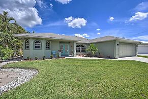 Canalfront Cape Coral Escape W/pool, Dock & Kayaks
