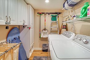 7 Mi to Rainbow Lake: Pinetop Condo w/ Patio!