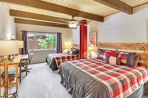 7 Mi to Rainbow Lake: Pinetop Condo w/ Patio!