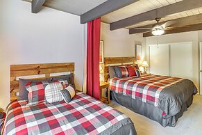 7 Mi to Rainbow Lake: Pinetop Condo w/ Patio!