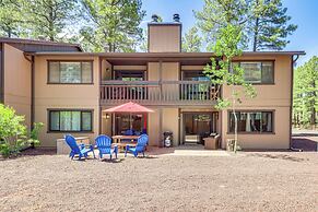 7 Mi to Rainbow Lake: Pinetop Condo w/ Patio!