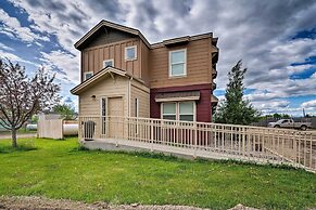 Ennis Vacation Rental w/ Balcony: Walk to Downtown