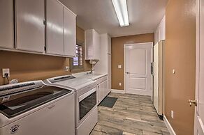 2-story Home w/ Grill: 4 Mi to Woodland Lake!