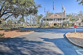 Charming Cottage Near Golf Courses & Marsh Walk!