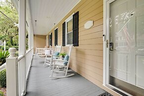 Charming Cottage Near Golf Courses & Marsh Walk!