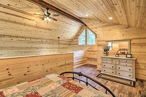 Cozy Homestead Cabin at Base of Columbia Mountain!