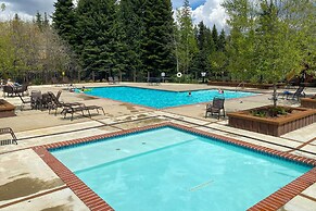 Family-friendly Mccall Cabin: Pool Access & Bikes