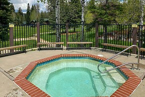 Family-friendly Mccall Cabin: Pool Access & Bikes