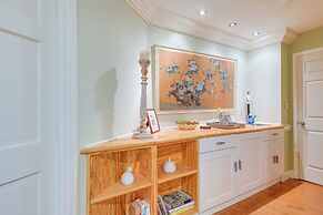 Quiet Getaway w/ Deck: 18 Mi to Downtown Baltimore