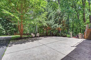 Quiet Getaway w/ Deck: 18 Mi to Downtown Baltimore