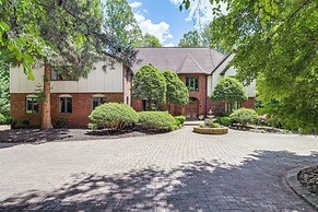 Quiet Getaway w/ Deck: 18 Mi to Downtown Baltimore