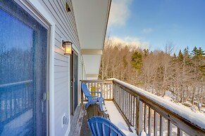 Bromley Mountain Escape w/ 2 Balconies: Hike & Ski