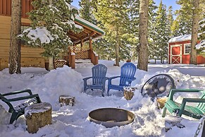 Rustic Duck Creek Village Cabin w/ Fire Pit!