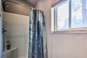 Cozy Heber-overgaard Cabin w/ Fire Pit, Game Room!