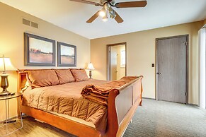 Deck & Boat Dock: Lakefront Getaway in Camdenton