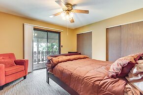 Deck & Boat Dock: Lakefront Getaway in Camdenton