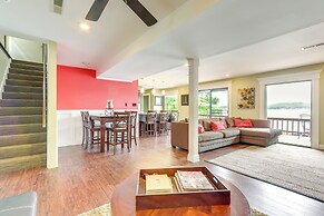 Deck & Boat Dock: Lakefront Getaway in Camdenton