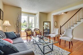 Historic Home Near Downtown Salem: Walk to Capitol