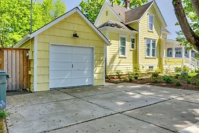 Historic Home Near Downtown Salem: Walk to Capitol