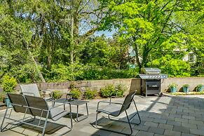 Historic Home Near Downtown Salem: Walk to Capitol