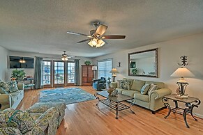 Murrells Inlet Home w/ 3 Decks - 1 Block to Beach!