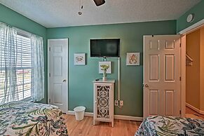 Murrells Inlet Home w/ 3 Decks - 1 Block to Beach!