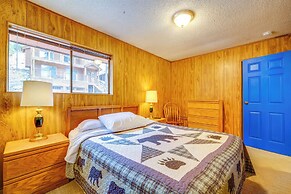 Waterfront Truckee Cabin on Donner Lake!