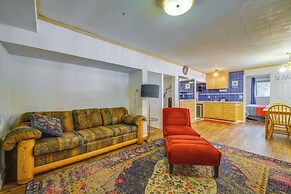 Waterfront Truckee Cabin on Donner Lake!