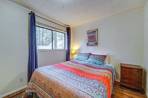 Waterfront Truckee Cabin on Donner Lake!