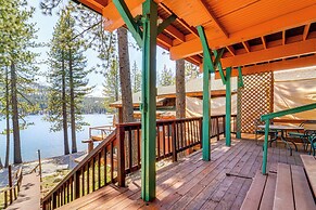 Waterfront Truckee Cabin on Donner Lake!