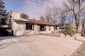 2 Mi to Whiskey Row: Tranquil Getaway w/ Deck!