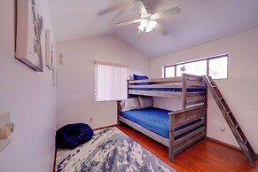 2 Mi to Whiskey Row: Tranquil Getaway w/ Deck!