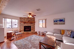 2 Mi to Whiskey Row: Tranquil Getaway w/ Deck!