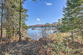 Cozy & Peaceful Waterfront Cabin on Porter Lake!