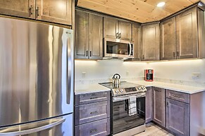 Cozy & Peaceful Waterfront Cabin on Porter Lake!