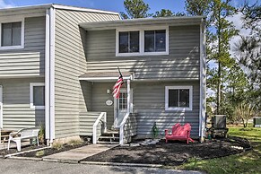 1 Mi to Beach & Boardwalk: Family Townhome
