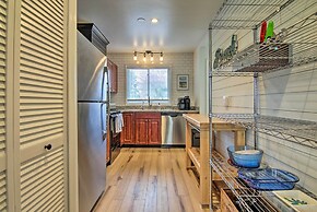 1 Mi to Beach & Boardwalk: Family Townhome