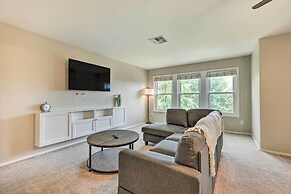 Spacious Gilbert Escape w/ Pool & Hot Tub!