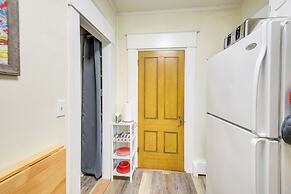 Kennebunk Apartment w/ Local Beach Access!