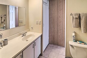 Roosevelt Retreat w/ Fire Pit ~ 3 Mi to Lake!