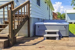 Dog-friendly Fayetteville Home w/ Hot Tub!